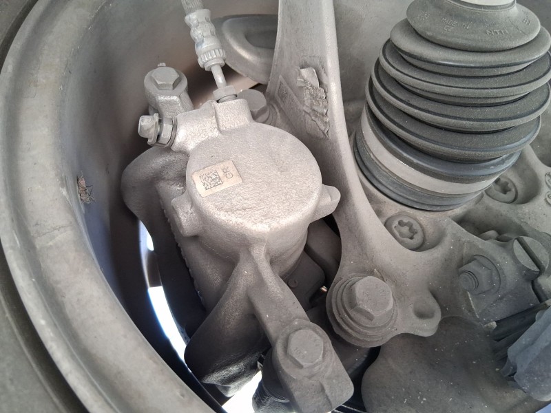 Recambio de pinza freno delantera derecha para bmw 2 active tourer (f45) 216 d referencia OEM IAM 34116860266  