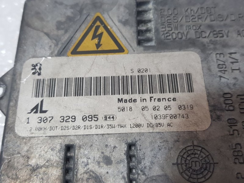 Recambio de centralita faros xenon para peugeot 407 st sport referencia OEM IAM 50180502050319 1307329085 AL