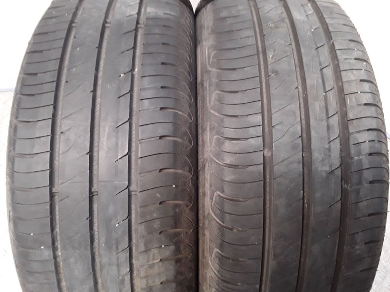 Recambio de neumatico pareja para neumaticos reutilizados - referencia OEM IAM 195551687H GOODYEAR 195/55/16/87H