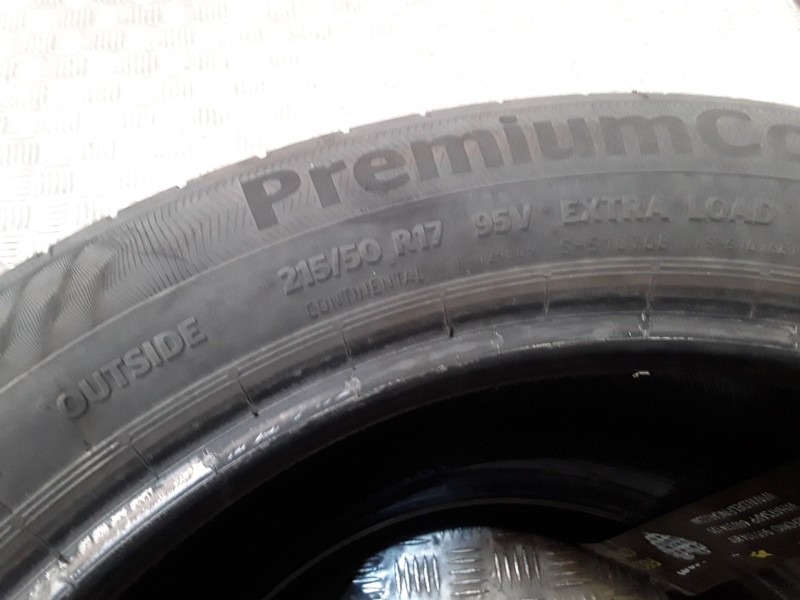 Recambio de neumatico pareja para neumaticos reutilizados - referencia OEM IAM 215501795V CONTINENTAL 215/50/17/95V