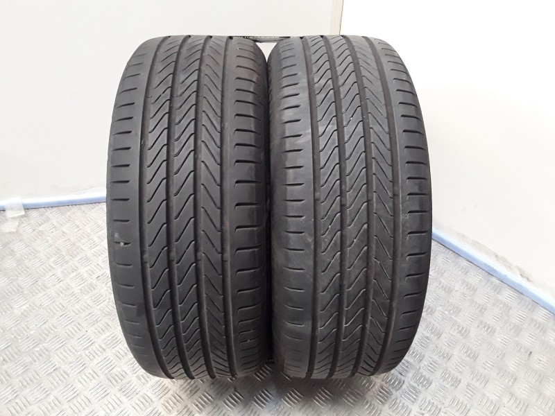 Recambio de neumatico pareja para neumaticos reutilizados - referencia OEM IAM 215501795V CONTINENTAL 215/50/17/95V