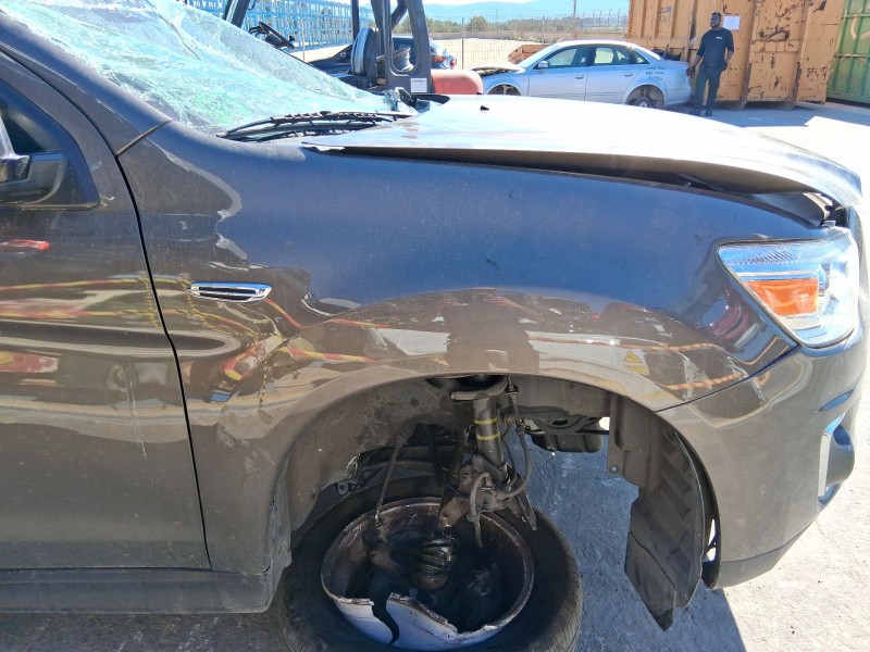 Recambio de aleta delantera derecha para mitsubishi asx (ga_w_) 1.6 mivec (ga1w) referencia OEM IAM 63112W110P  