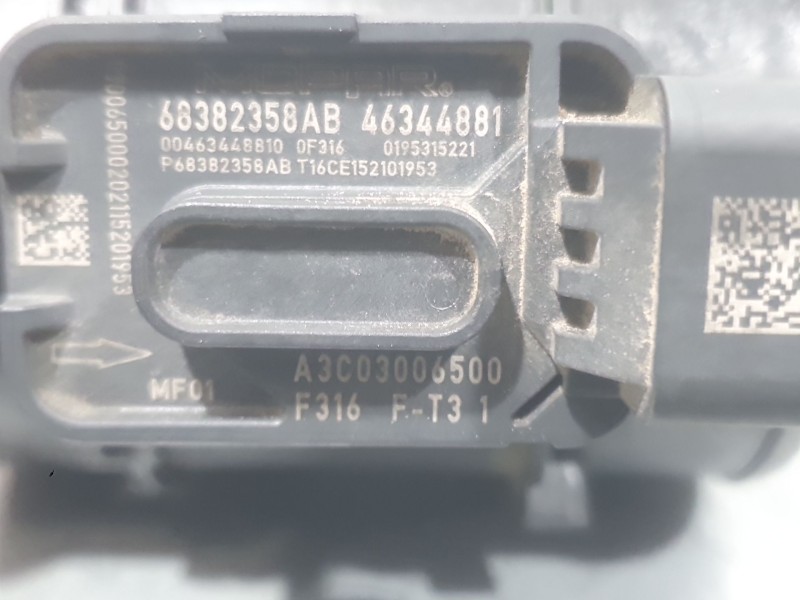 Recambio de caudalimetro para fiat doblo cargo (263_) 1.3 d multijet (263wxu1a) referencia OEM IAM 68382358AB  