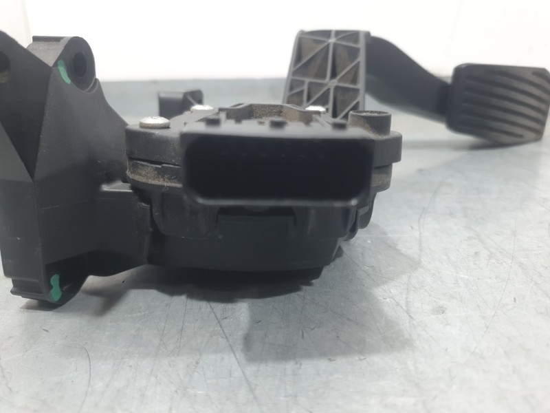 Recambio de potenciometro pedal para fiat doblo cargo (263_) 1.3 d multijet (263wxu1a) referencia OEM IAM 52013955 10858 HELLA
