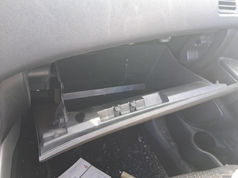 Recambio de guantera para mitsubishi asx (ga_w_) 1.6 mivec (ga1w) referencia OEM IAM 8006A617XA  