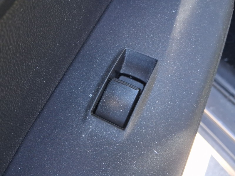 Recambio de mando elevalunas trasero izquierdo para mitsubishi asx (ga_w_) 1.6 mivec (ga1w) referencia OEM IAM MR587944  