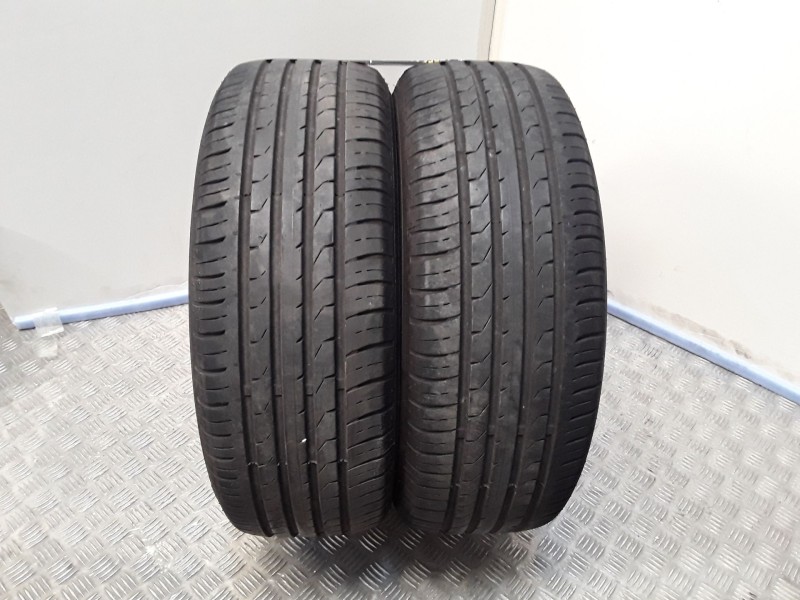 Recambio de neumatico pareja para neumaticos reutilizados - referencia OEM IAM 215551798W MAXXIS 215/55/17/98W