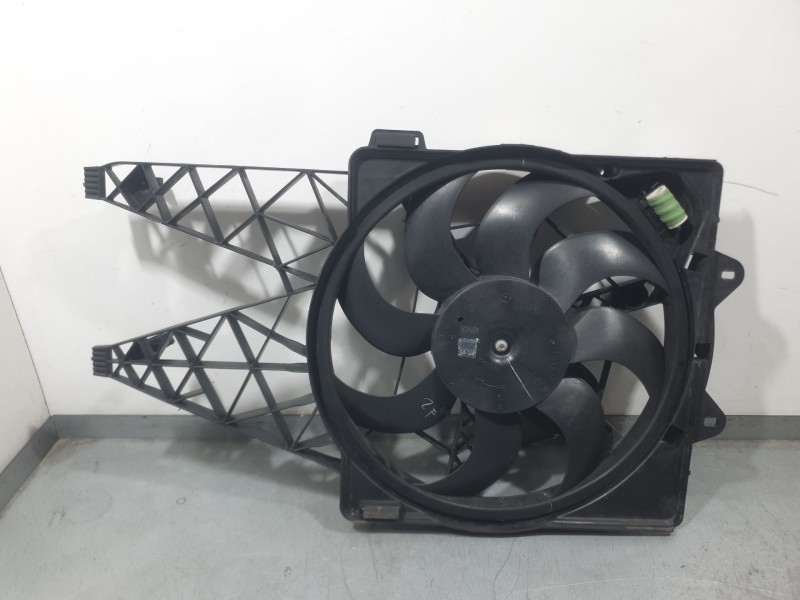 Recambio de electroventilador para fiat doblo cargo (263_) 1.3 d multijet (263wxu1a) referencia OEM IAM 520871430 T039 DENSO
