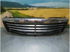 Recambio de rejilla delantera para ssangyong rexton rx 270 full referencia OEM IAM 0886938  