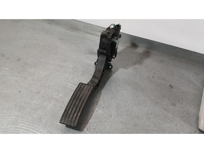 Recambio de potenciometro pedal para mg zs suv (azs1) 1.5 vti referencia OEM IAM 50100101 SAIC 238245