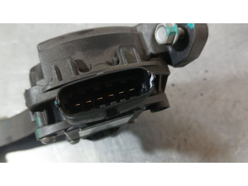 Recambio de potenciometro pedal para mg zs suv (azs1) 1.5 vti referencia OEM IAM 50100101 SAIC 238245