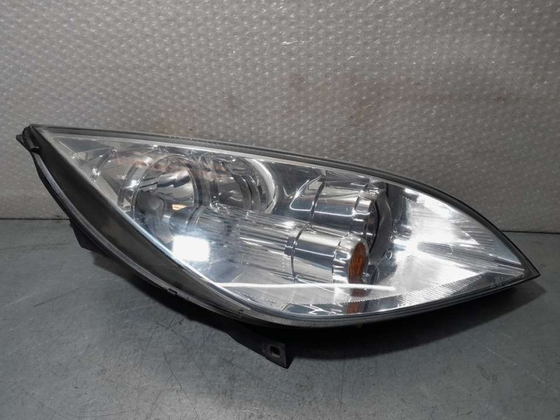 Recambio de faro derecho para mitsubishi colt berlina 5 (z30a) 1.1 inform (d) referencia OEM IAM 0301208202  