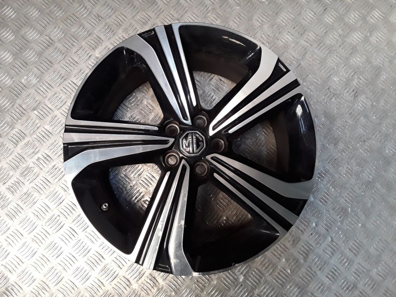 Recambio de llanta aluminio para mg zs suv (azs1) 1.0 t-gdi referencia OEM IAM 7X17 5 TORN ET41  ALUMINIO