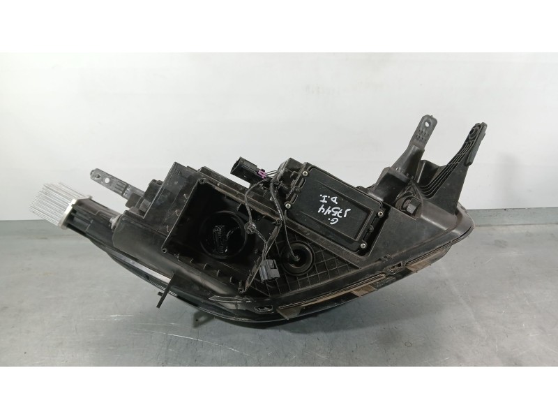 Recambio de faro izquierdo para mg zs suv (azs1) 1.5 vti referencia OEM IAM 11275385  