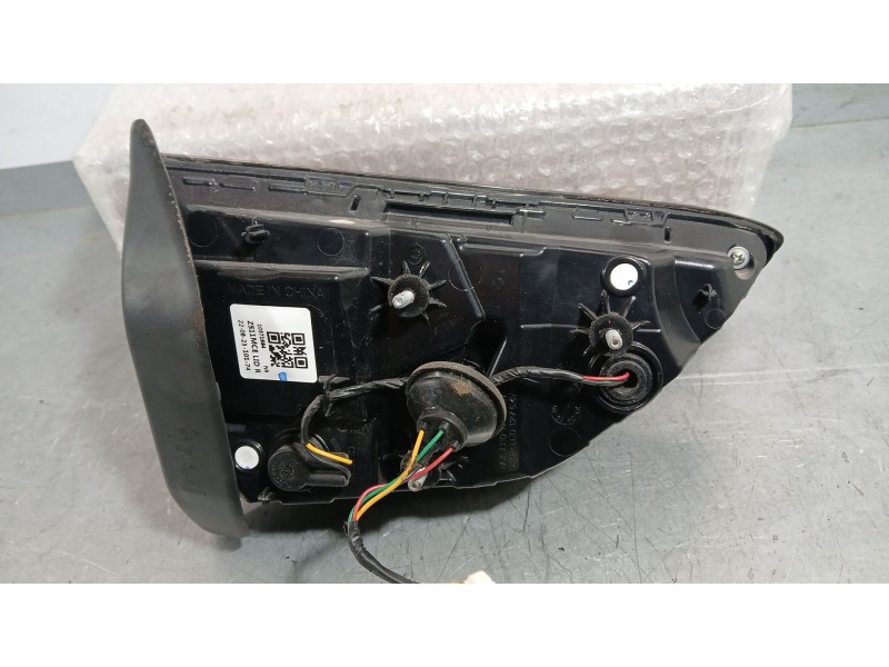 Recambio de piloto trasero derecho interior para mg zs suv (azs1) 1.5 vti referencia OEM IAM 10571684 ROZADO 