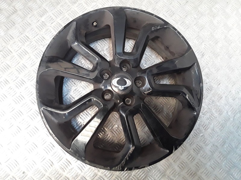 Recambio de juego llantas aluminio para ssangyong tivoli 1.6 xdi 160 referencia OEM IAM 6.5X18 5 TORN ET45.5 ROZADAS ALUMINIO