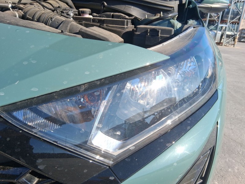 Recambio de faro izquierdo para hyundai i20 iii (bc3, bi3) 1.0 t-gdi referencia OEM IAM 92101Q0050  