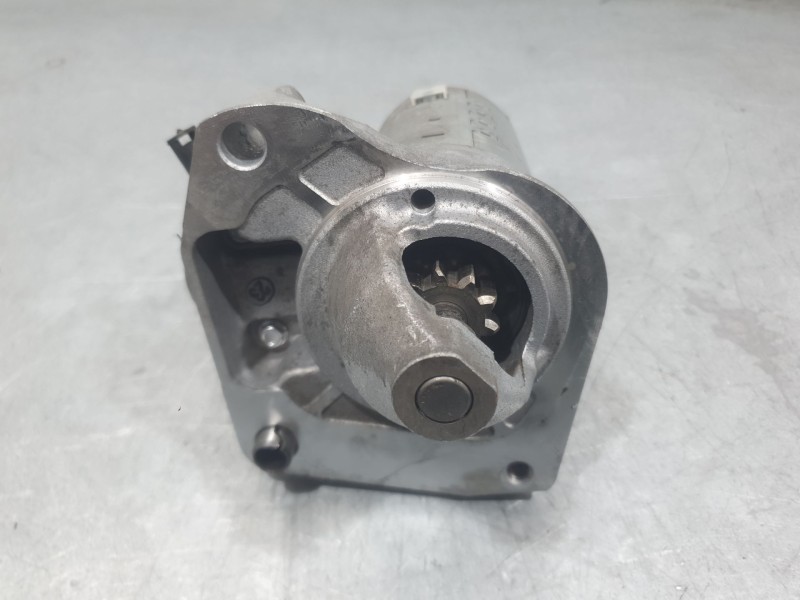 Recambio de motor arranque para peugeot 2008 i (cu_) 1.2 vti referencia OEM IAM 9671530880 4280008331 DENSO