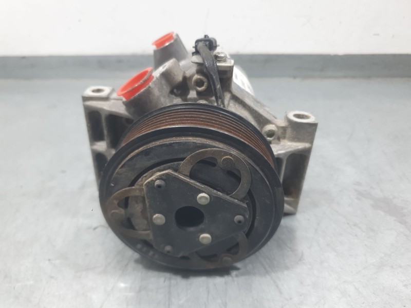 Recambio de compresor aire acondicionado para dacia sandero iii 1.0 tce 90 referencia OEM IAM 926008469R  