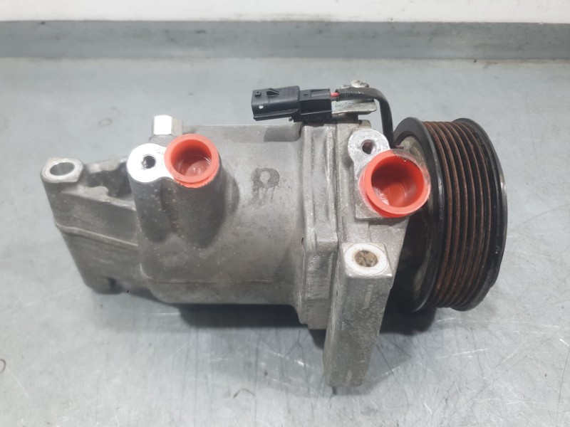 Recambio de compresor aire acondicionado para dacia sandero iii 1.0 tce 90 referencia OEM IAM 926008469R  