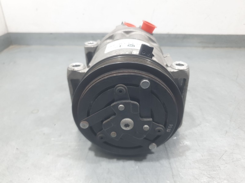 Recambio de compresor aire acondicionado para fiat 500l (351_, 352_) 1.4 (199lyb1b) referencia OEM IAM 51883102 07183183630 DELP