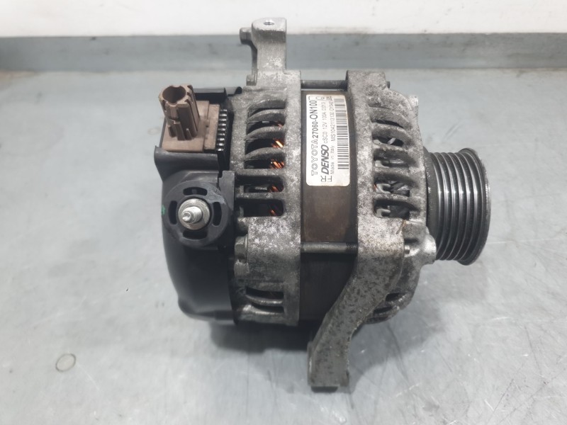 Recambio de alternador para toyota auris (_e18_) 1.4 d-4d (nde180_) referencia OEM IAM 270600N100 1042113130 DENSO