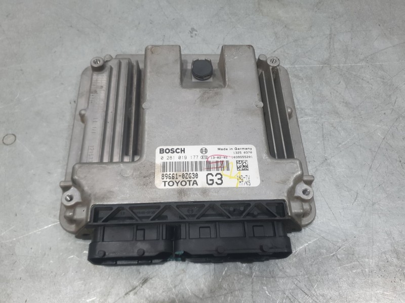 Recambio de centralita motor uce para toyota auris (_e18_) 1.4 d-4d (nde180_) referencia OEM IAM 896610ZG30 0281019177 BOSCH