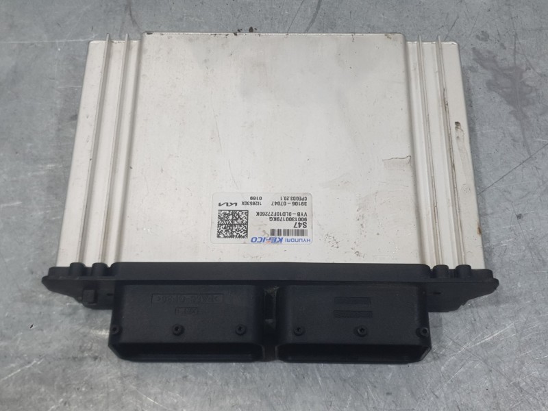 Recambio de centralita motor uce para kia stonic (yb) 1.0 t-gdi eco-dynamics+ referencia OEM IAM 3910607047 9001300179KG KEFICO