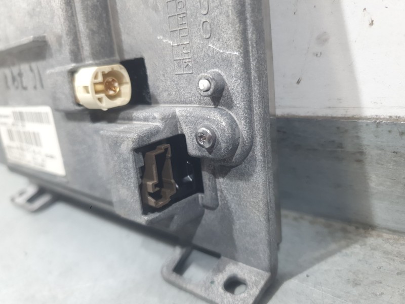 Recambio de sistema navegacion gps para peugeot 2008 i (cu_) 1.2 vti referencia OEM IAM 9805301780 A2C83535700 CONTINENTAL