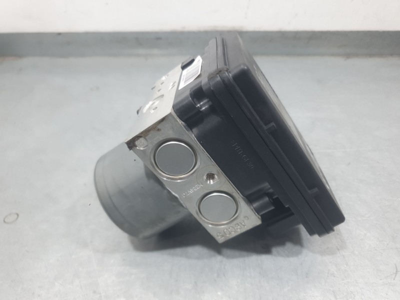Recambio de abs para kia stonic (yb) 1.0 t-gdi eco-dynamics+ referencia OEM IAM 58910H8450 220602A1H1AB02080A MANDO