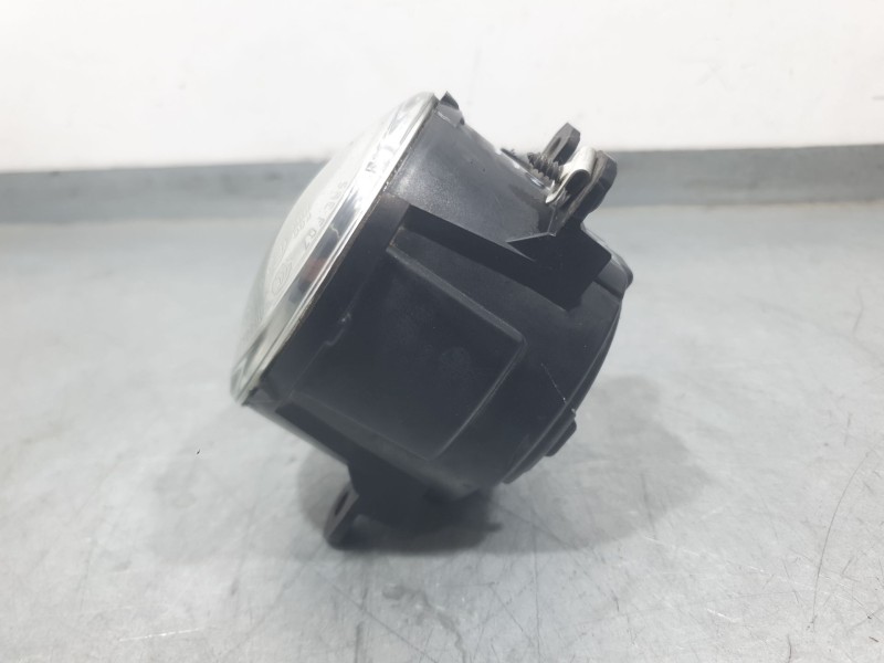 Recambio de faro antiniebla derecho para fiat 500l (351_, 352_) 1.4 (199lyb1b) referencia OEM IAM 518588240  