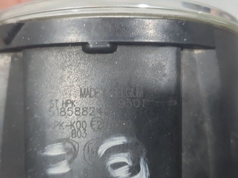 Recambio de faro antiniebla izquierdo para fiat 500l (351_, 352_) 1.4 (199lyb1b) referencia OEM IAM 51858824  
