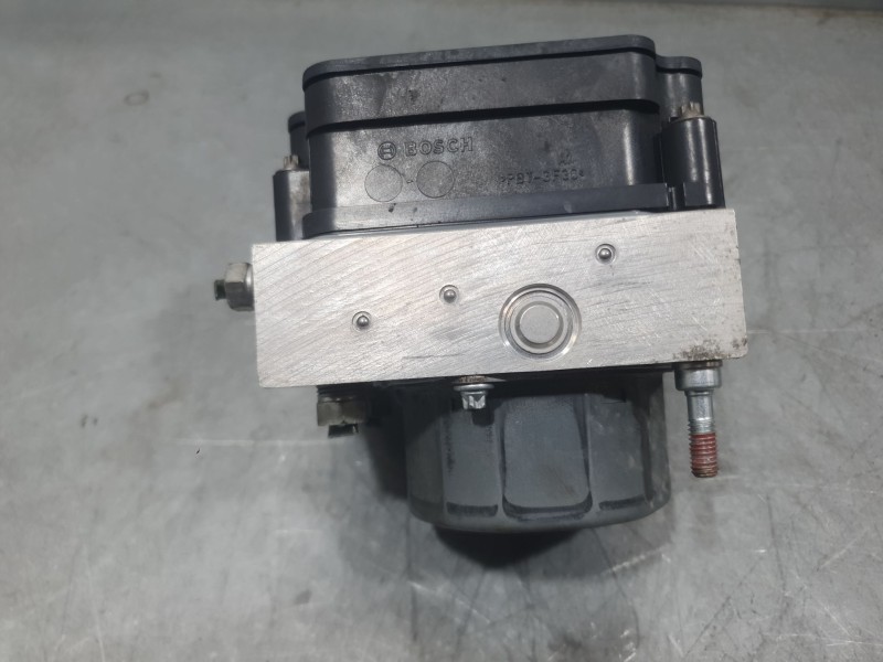 Recambio de abs para toyota auris (_e18_) 1.4 d-4d (nde180_) referencia OEM IAM 4454002380  