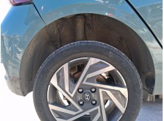 PLASTICO PASE RUEDA TRAS. DCH. 86822Q0000 