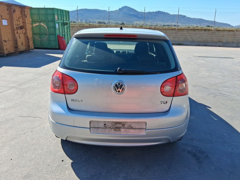 volkswagen golf v (1k1) del año 2006