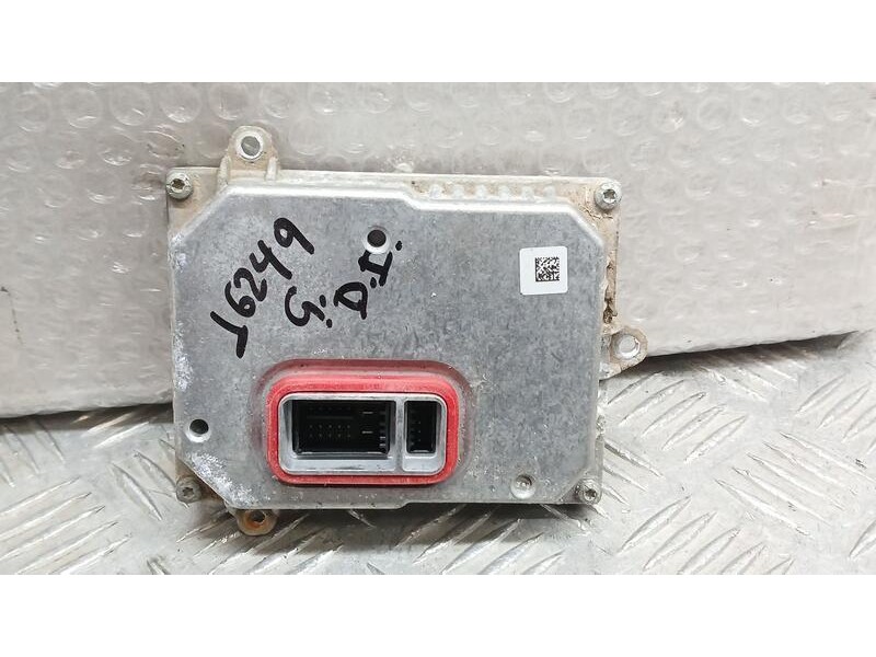 Recambio de centralita faros xenon para alfa romeo 159 (140) elegance referencia OEM IAM 130732912301 AL 