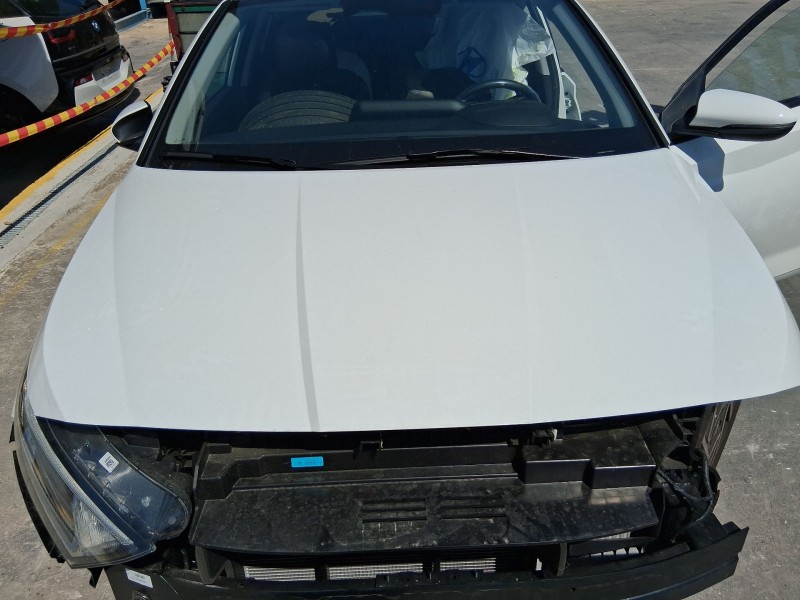 Recambio de capot para hyundai i20 iii (bc3, bi3) 1.0 t-gdi referencia OEM IAM 66400Q0000  