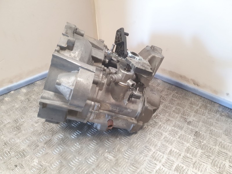 Recambio de caja cambios para seat leon st (5f8) 1.5 tsi referencia OEM IAM SEL021018 480775 0AJ300043C 6 Velocidades