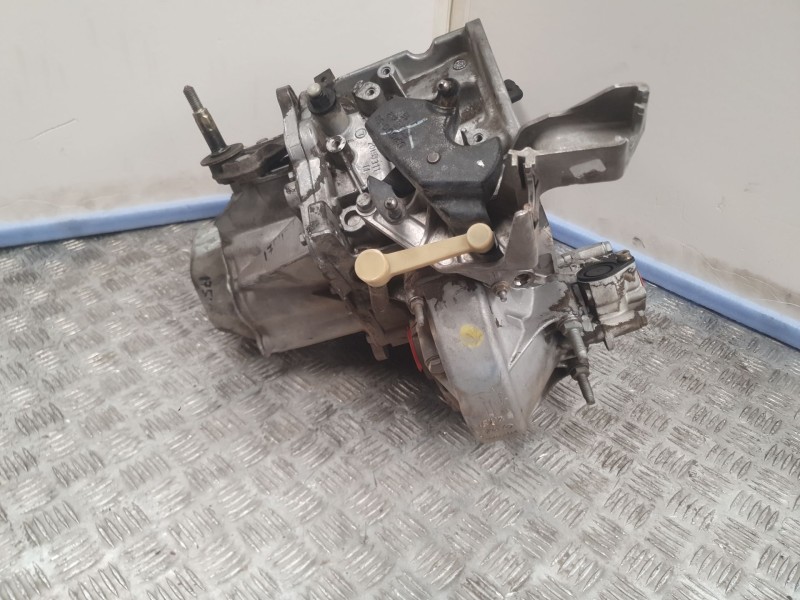 Recambio de caja cambios para peugeot 307 break (3e) 1.6 16v referencia OEM IAM 20DP10 8836208B 2223W8