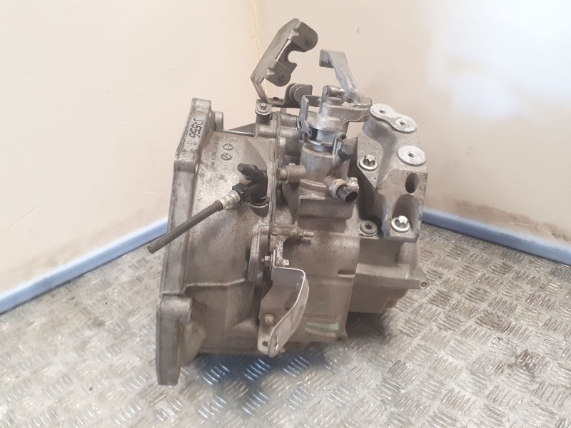 Recambio de caja cambios para opel vectra c gts (z02) 2.0 16v turbo (f68) referencia OEM IAM F40 55560480 55560480