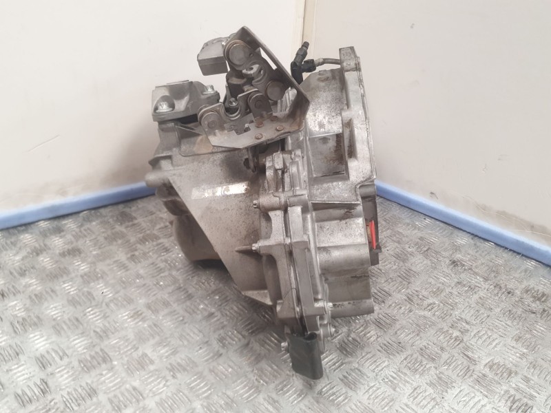 Recambio de caja cambios para opel vectra c gts (z02) 2.0 16v turbo (f68) referencia OEM IAM F40 55560480 55560480