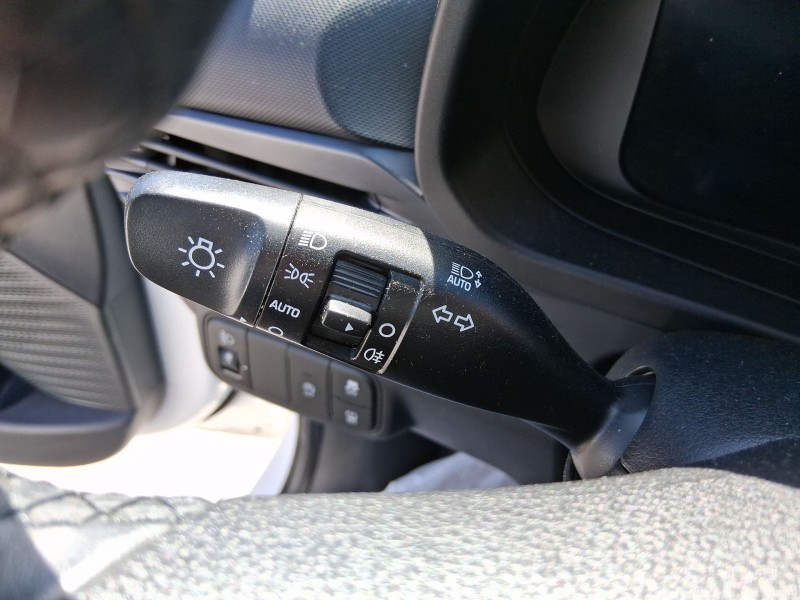 Recambio de mando luces y limpia para hyundai i20 iii (bc3, bi3) 1.0 t-gdi referencia OEM IAM 93404Q0960  