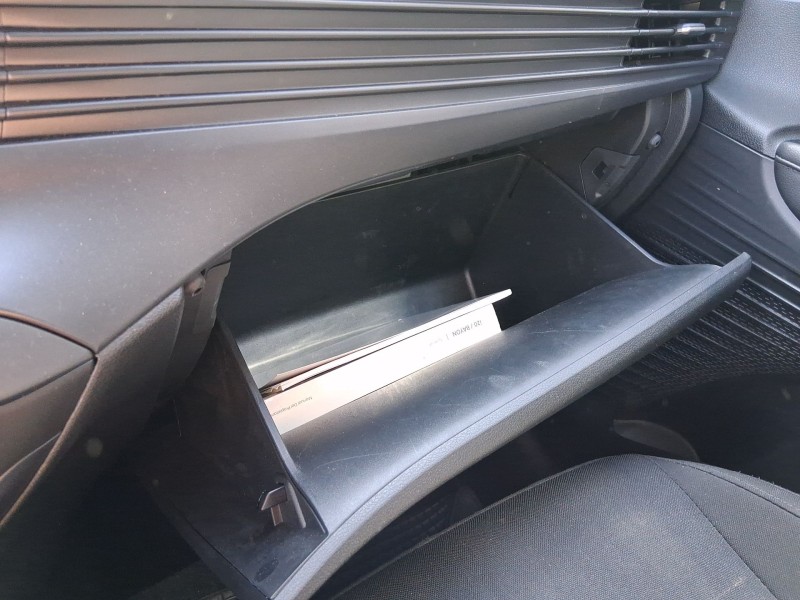 Recambio de guantera para hyundai i20 iii (bc3, bi3) 1.0 t-gdi referencia OEM IAM 84510Q0000NNB  