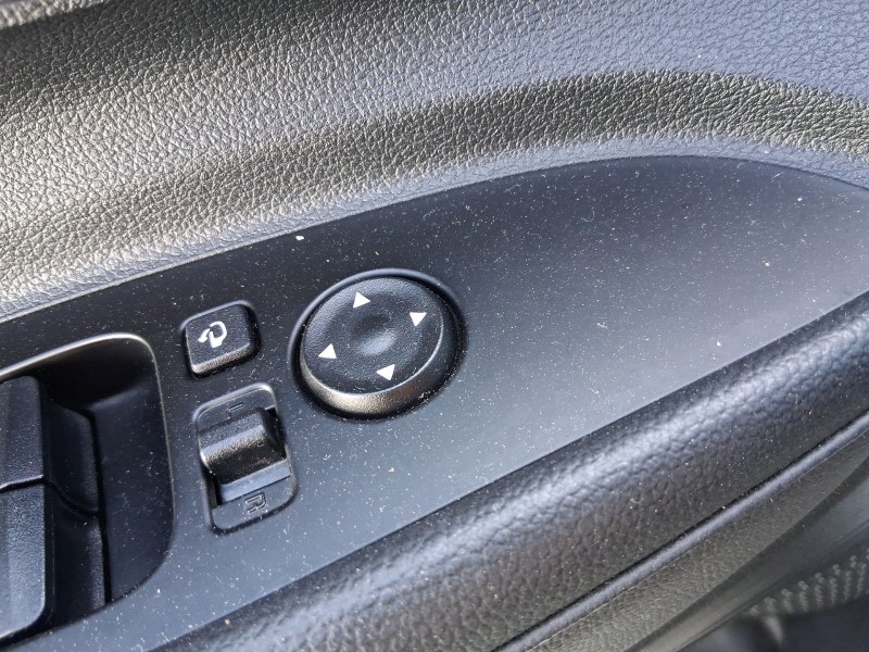 Recambio de mando elevalunas delantero izquierdo para hyundai i20 iii (bc3, bi3) 1.0 t-gdi referencia OEM IAM 93571Q00104X C/MAN