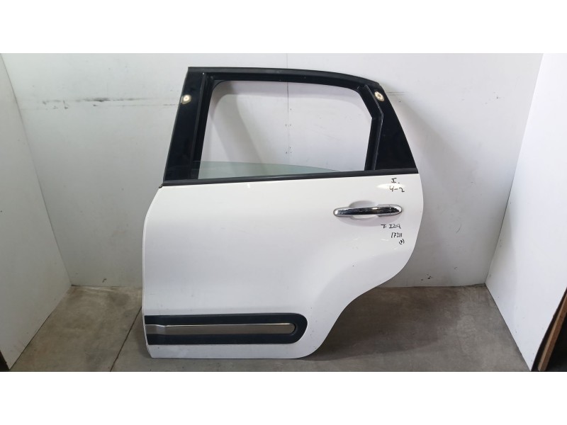 Recambio de puerta trasera izquierda para fiat 500l (351_, 352_) 1.4 (199lyb1b) referencia OEM IAM 1689787680  