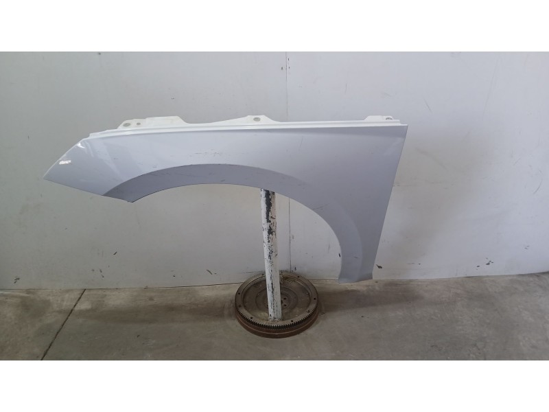 Recambio de aleta delantera izquierda para skoda octavia iv (nx3, nn3, pv3) 1.5 tsi referencia OEM IAM 5E3821105E TOCADA 