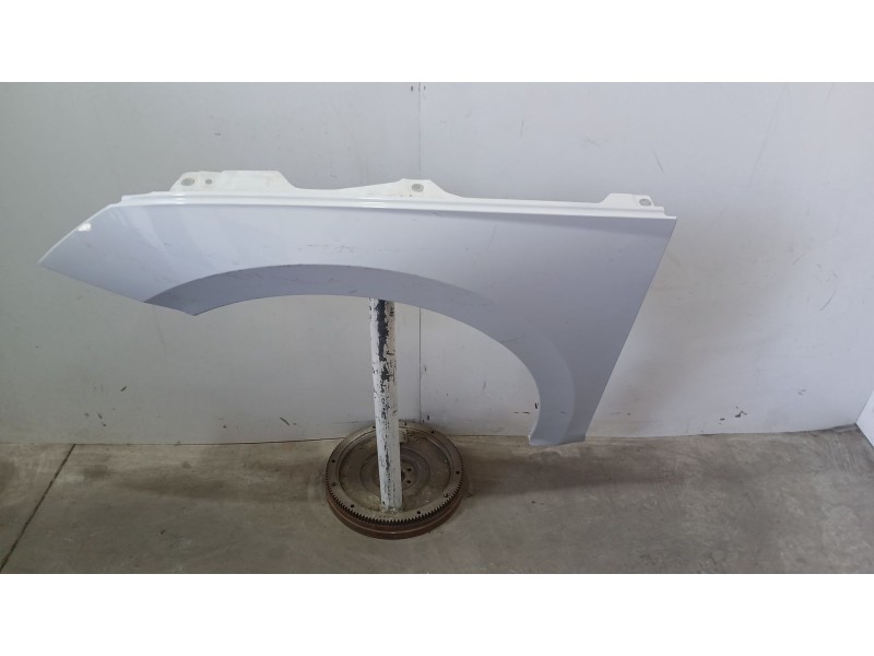 Recambio de aleta delantera izquierda para skoda octavia iv (nx3, nn3, pv3) 1.5 tsi referencia OEM IAM 5E3821105E TOCADA 