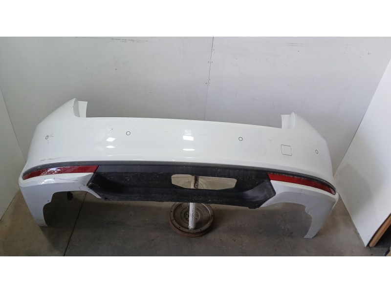 Recambio de paragolpes trasero para skoda octavia iv (nx3, nn3, pv3) 1.5 tsi referencia OEM IAM 5E6807421E TOCADO 