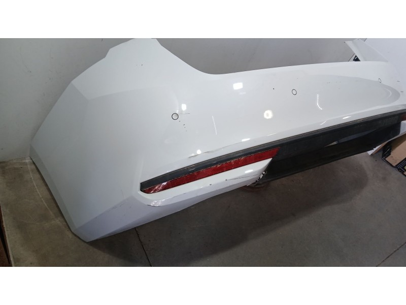 Recambio de paragolpes trasero para skoda octavia iv (nx3, nn3, pv3) 1.5 tsi referencia OEM IAM 5E6807421E TOCADO 