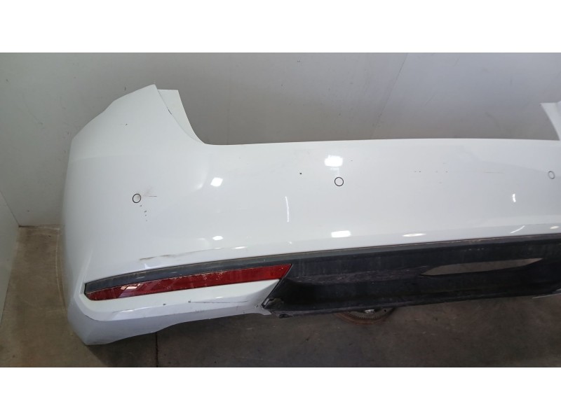 Recambio de paragolpes trasero para skoda octavia iv (nx3, nn3, pv3) 1.5 tsi referencia OEM IAM 5E6807421E TOCADO 